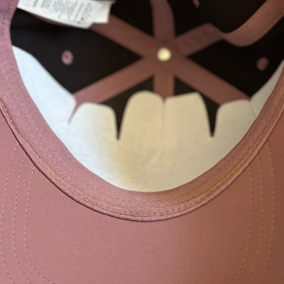 Lululemon Baller Hat one size - Picture 3 of 3